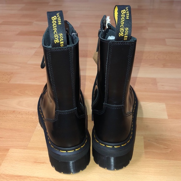 SOLD Dr. Martens Jadon Smooth Leather Platform - Picture 2 of 5